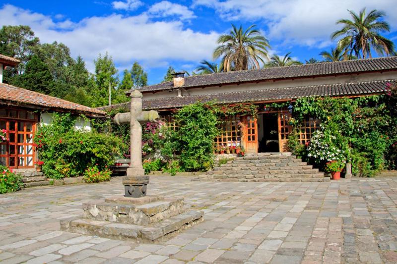 Hacienda La Carriona Hotell Sangolquí Exteriör bild